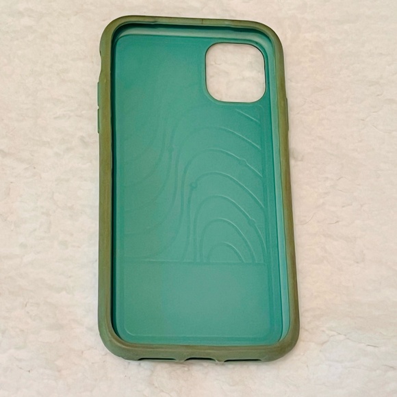 OtterBox iPhone 11/XR Symmetry Case Target Exclusive Blue Marble - Picture 2 of 2
